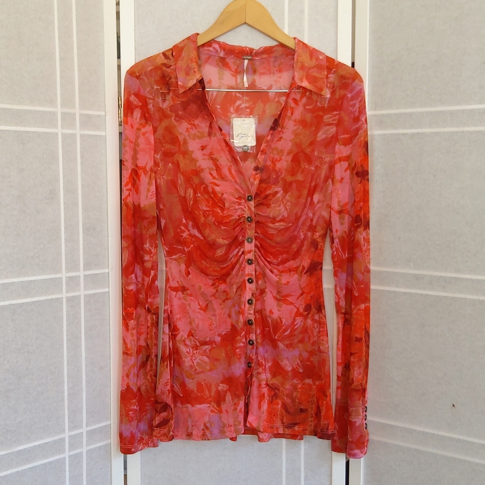 Free people pink floral button down top blouse